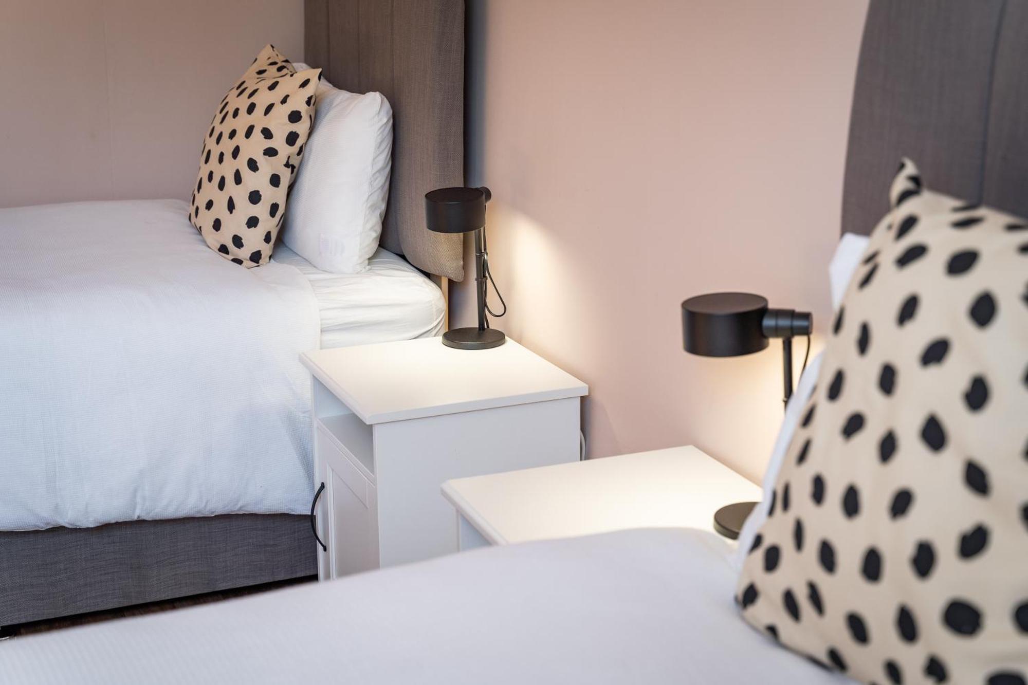 Homely And Stylish Apartment With A Garden In East Finchley ロンドン エクステリア 写真